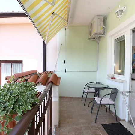 Bozena Kneb * Πορτορόζ