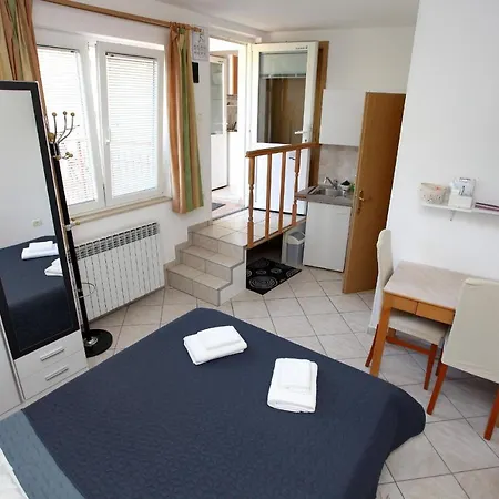 Appartement Bozena Kneb *