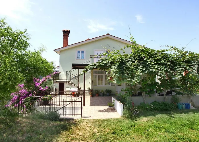 Bozena Kneb Appartement